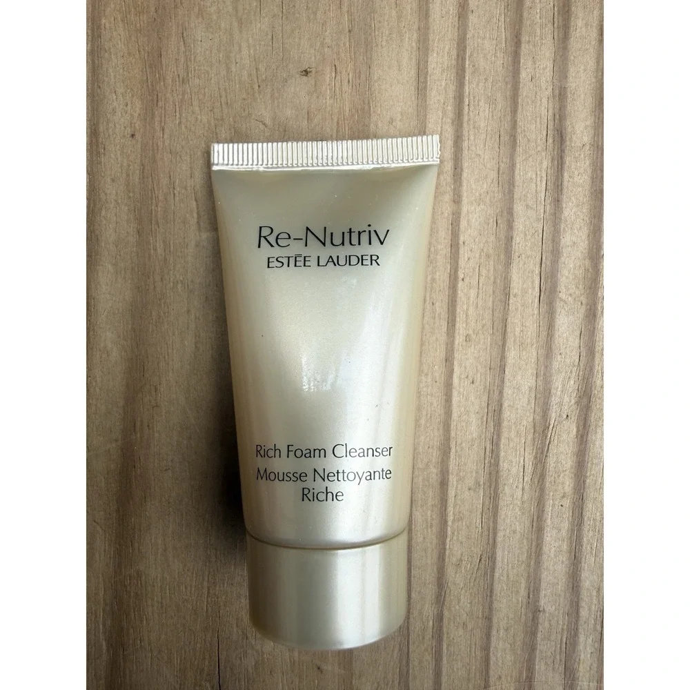 Estee Lauder Re-Nutriv Hydrating Foam Cleanser 1 oz NEW
